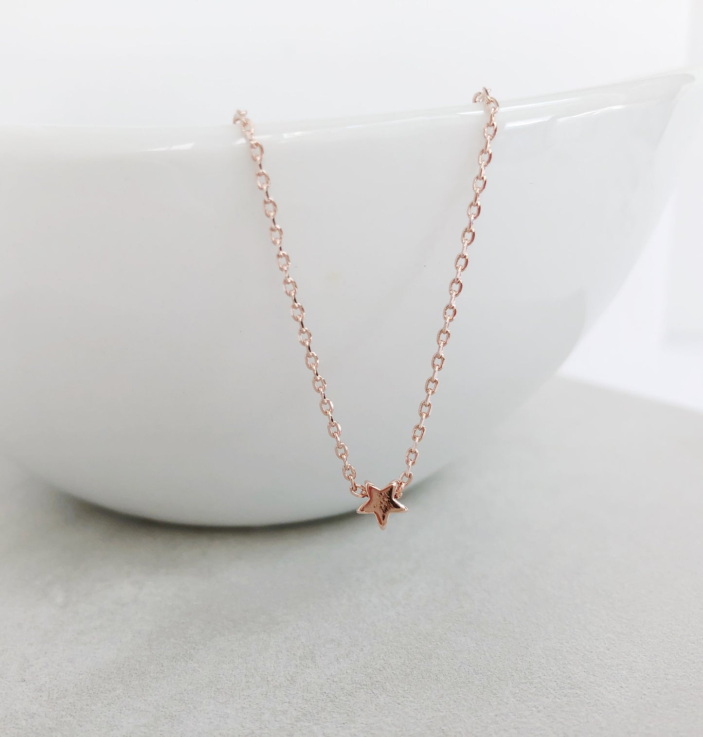Tiny Star Necklcae
