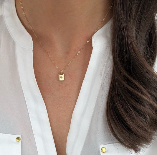 Rectangle Dainty Pendant Necklace