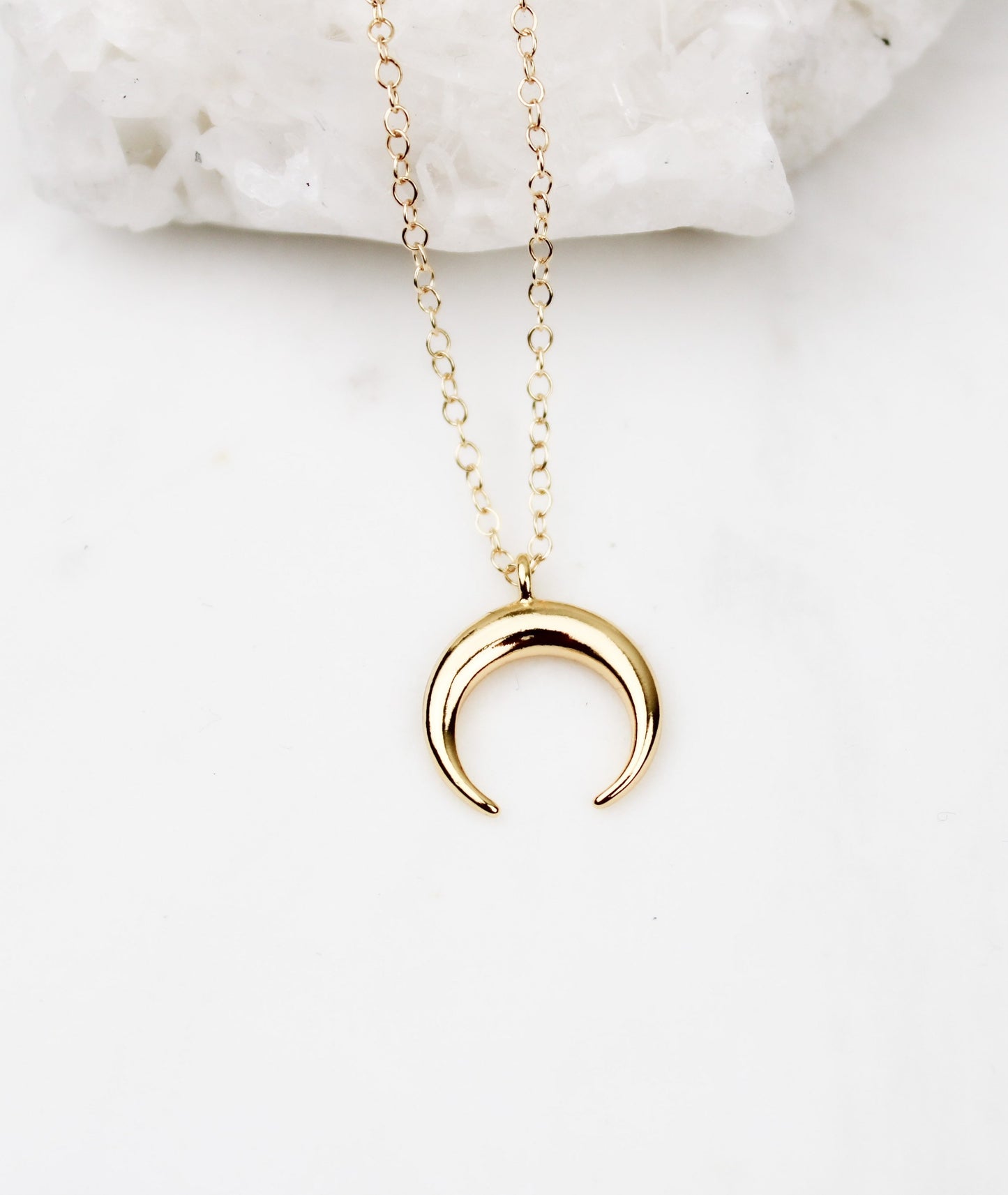 Small Crescent moon necklace, gold necklace, necklaces for women, dainty necklace, birthday gifts for her, moon pendant necklace