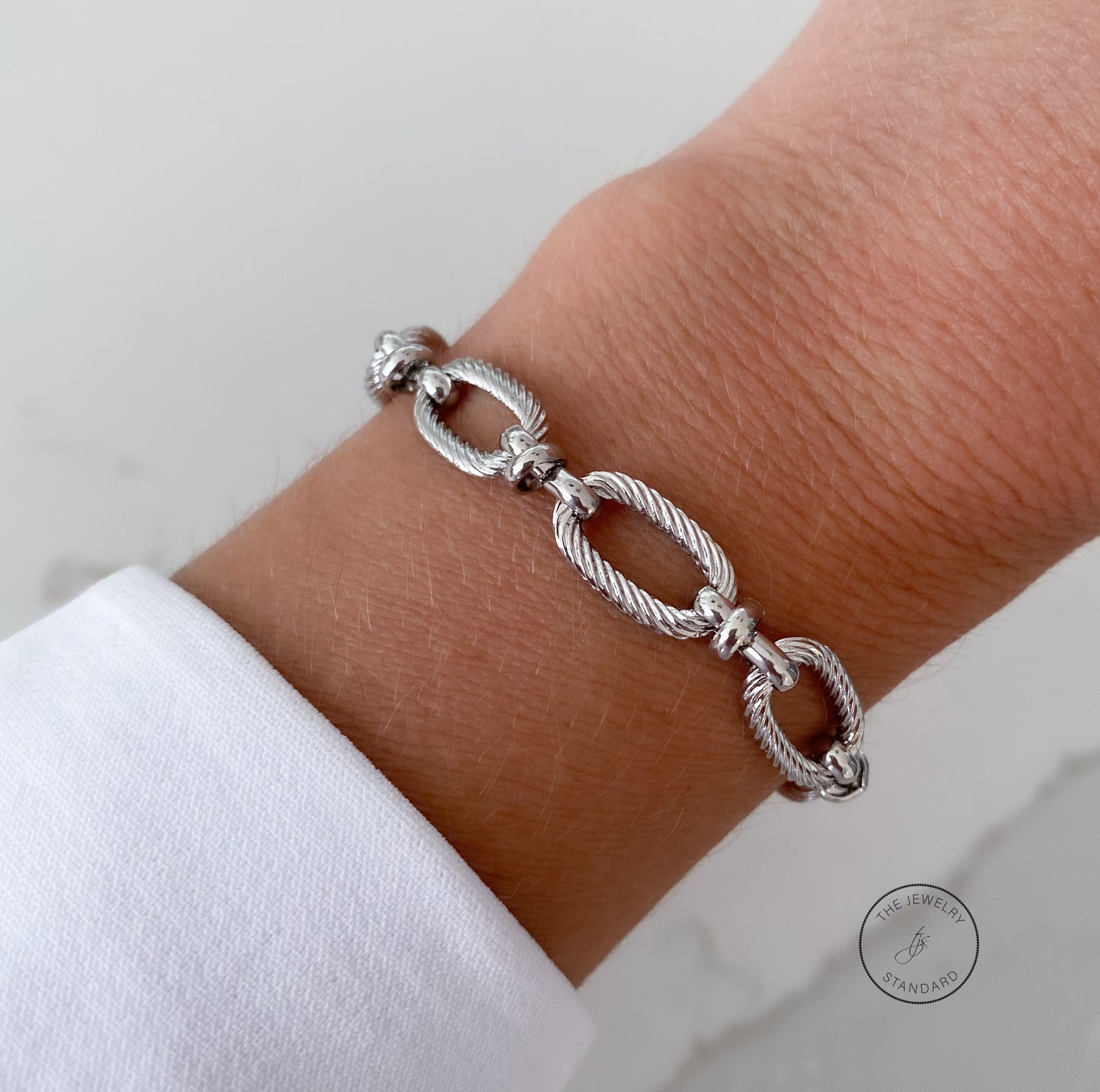 Statement Twist Bracelet