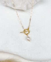 Pearl Toggle Necklace