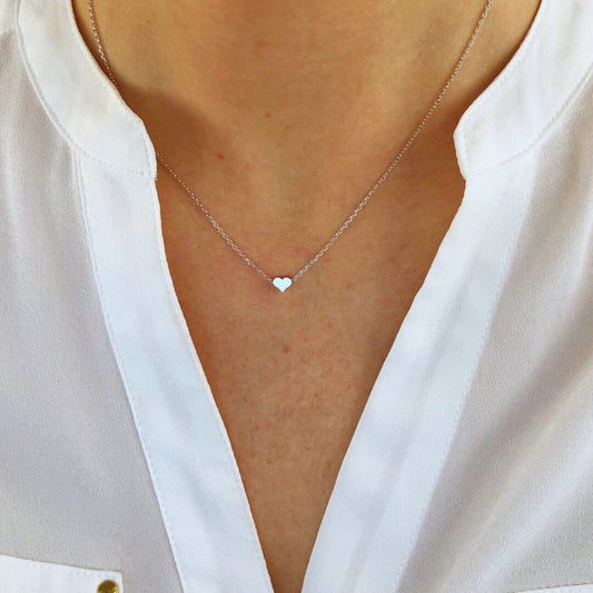 Dainty heart necklace