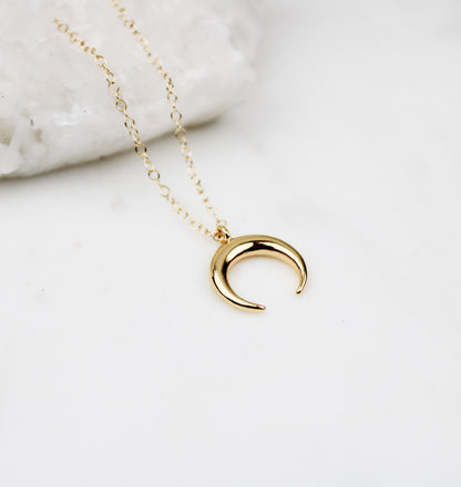 Small Crescent moon necklace, gold  necklace, necklaces for women, dainty necklace, birthday gifts for her, moon pendant necklace